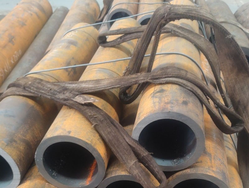 华容15CrMoG无缝钢管切割